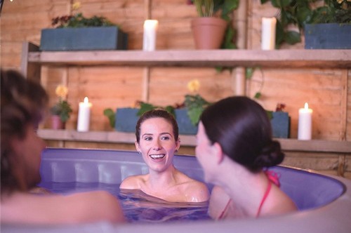 ����� ����� �� ����� LED �� 6 ����� Bestway Paris 54148