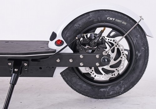������� ����� �� ����� 12 ���� Easybike G4