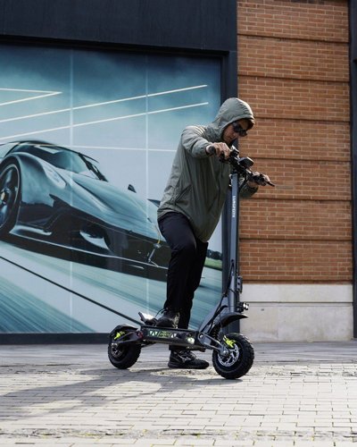 ������� ����� 52 ���� 18 ���� Gowheels Mini GT2